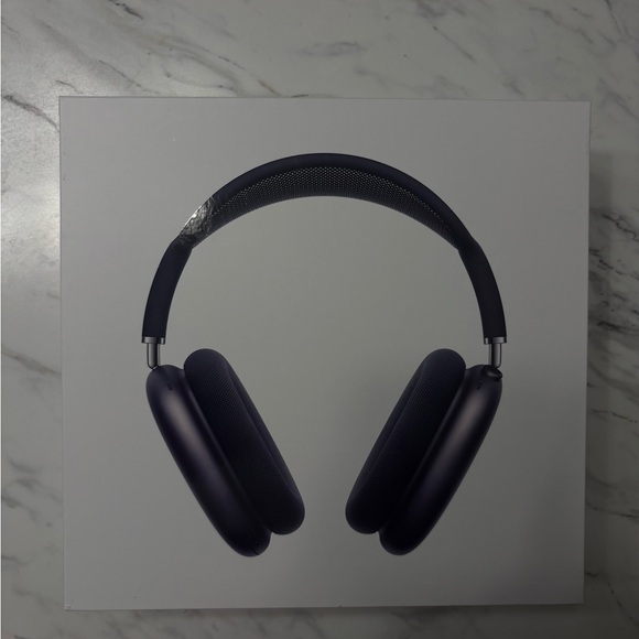 Apple AirPod Maxes - Black